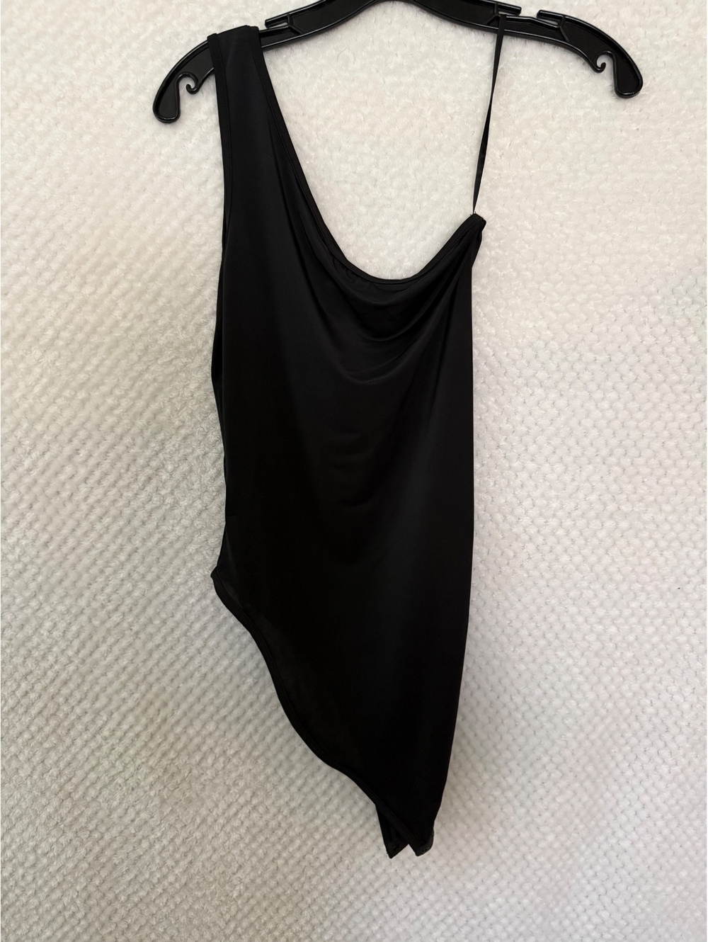 SHEIN Black One-Shoulder Asymmetric Bodysuit Size Small